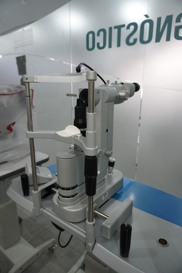 TRAVECULOPLASTIA SELECTIVA(1)